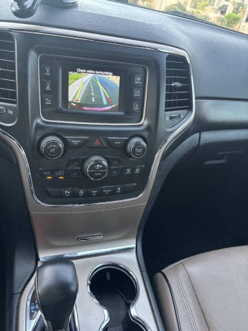 2017 Jeep Grand Cherokee Laredo