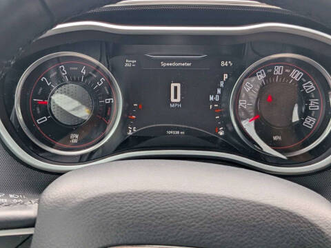 2017 Dodge Challenger SXT