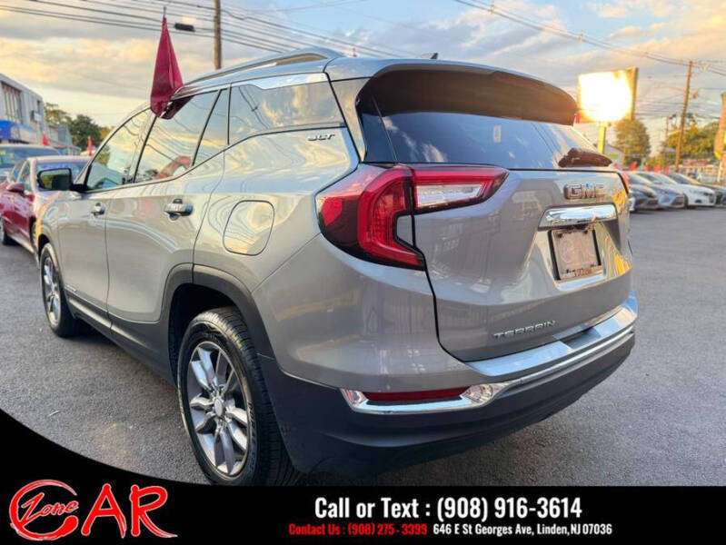 2024 GMC Terrain SLT