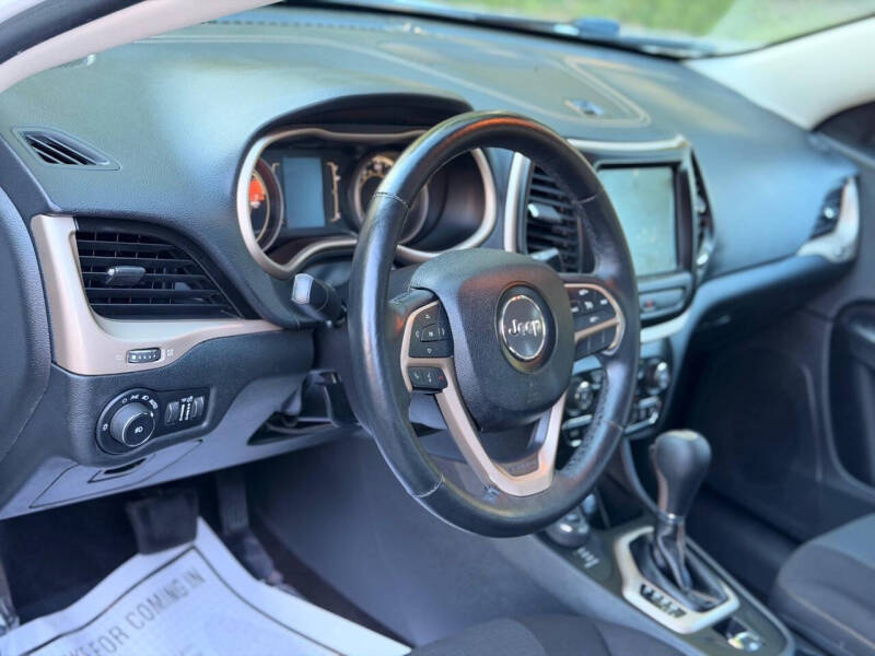 2016 Jeep Cherokee Latitude