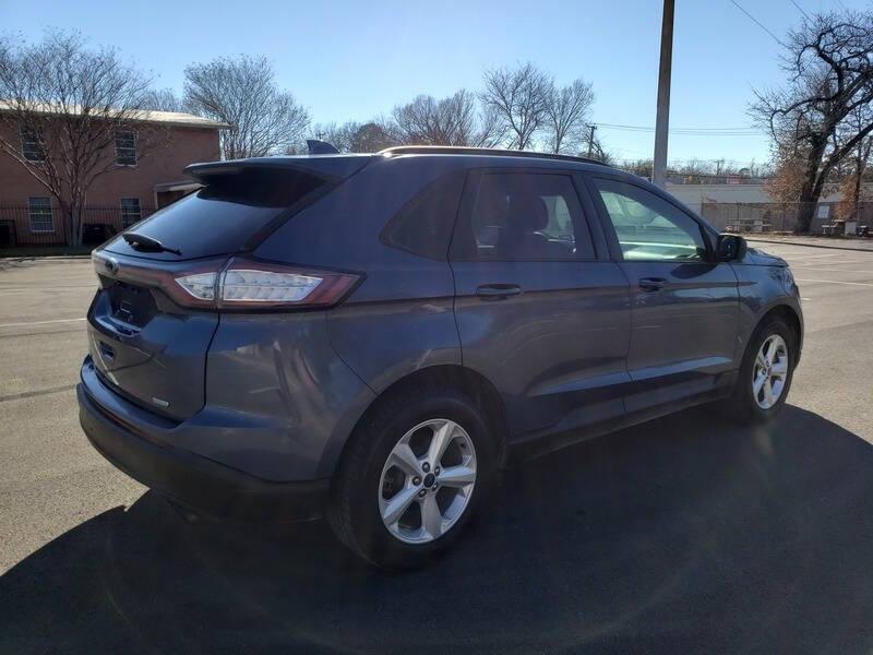 2018 Ford Edge SE