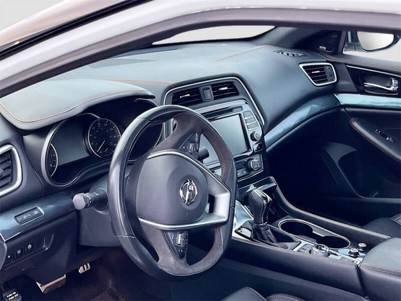 2022 Nissan Maxima 3.5 SR