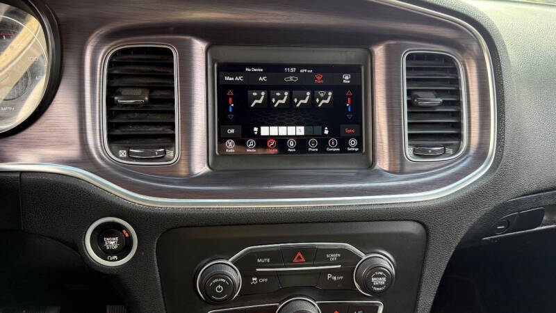 2018 Dodge Charger SXT