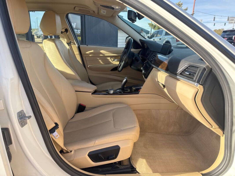 2015 BMW 3 Series 328i xDrive