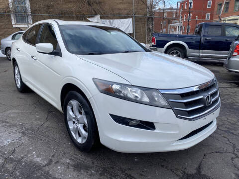 2011 Honda Accord Crosstour for sale at James Motor Cars in Hartford CT