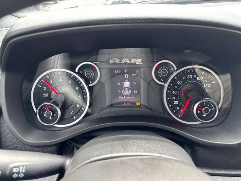 2026 RAM 1500 Express