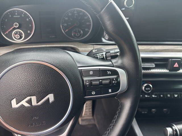 2023 Kia K5