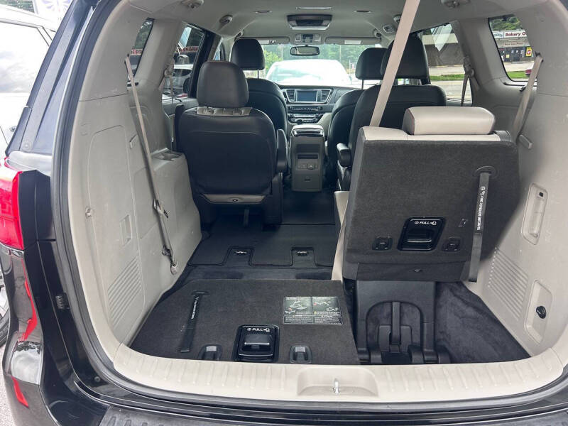 2016 Kia Sedona SX