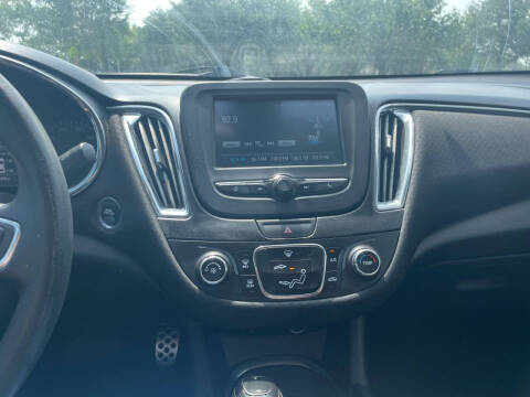 2017 Chevrolet Malibu LT