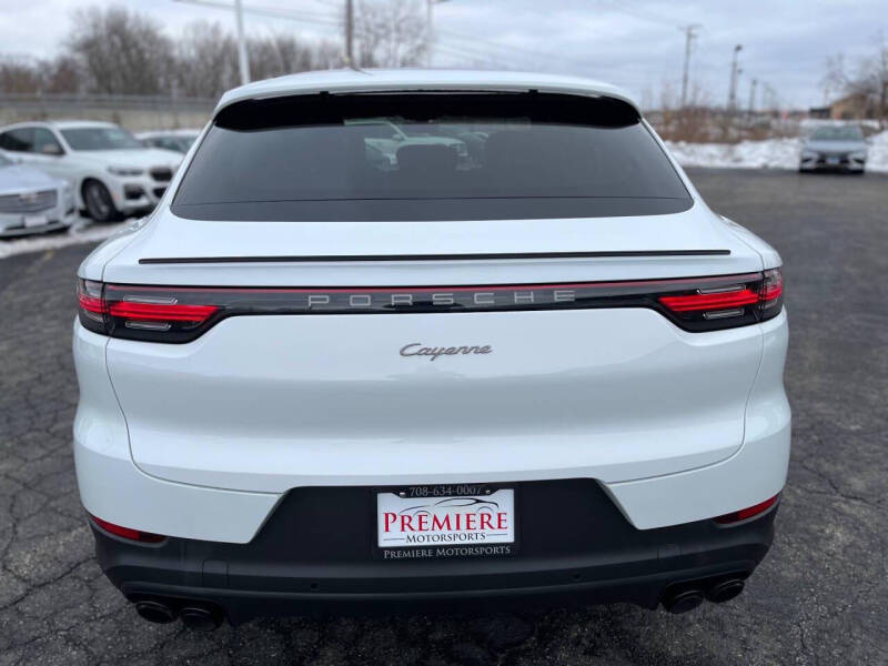 2022 Porsche Cayenne Coupe Platinum Edition