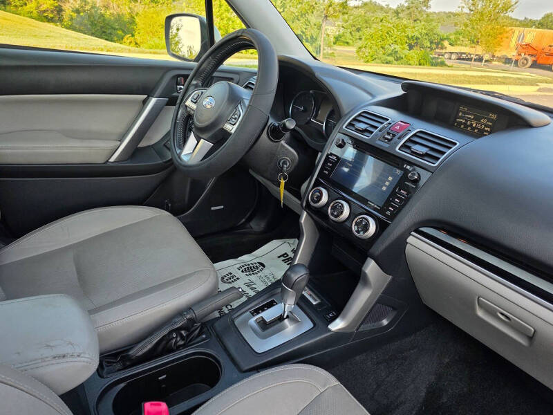 2017 Subaru Forester 2.5i Limited