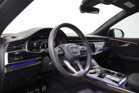 2023 Audi SQ8 4.0T quattro Premium Plus