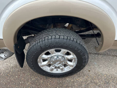 2013 Ford F-350 Super Duty Lariat