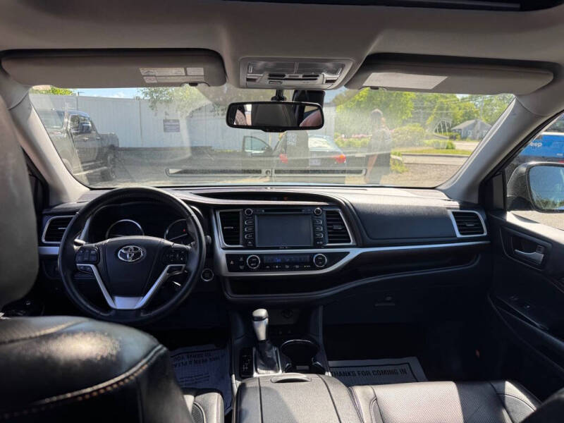 2014 Toyota Highlander Limited