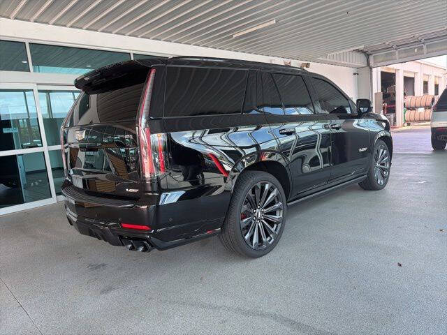 2025 Cadillac Escalade-V
