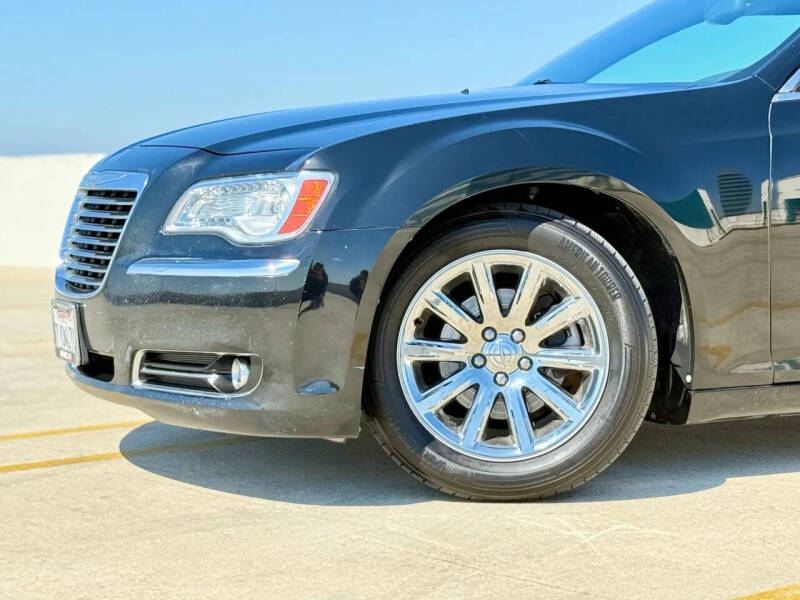 2014 Chrysler 300