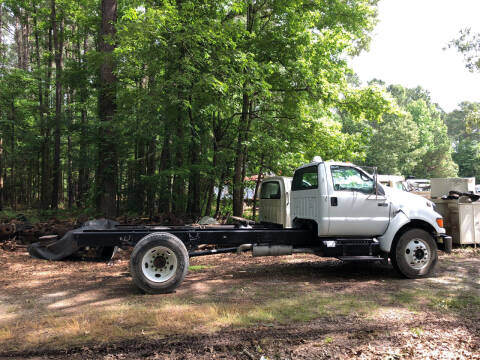 2004 Ford F-650 Super Duty