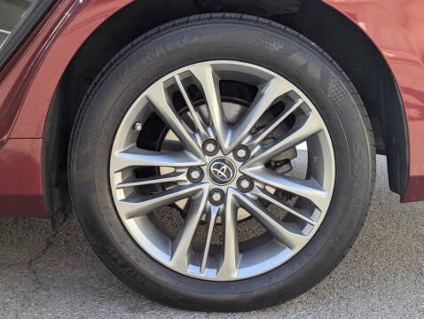 2017 Toyota Camry LE