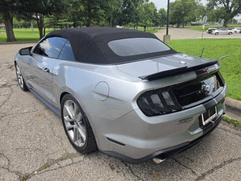 2020 Ford Mustang EcoBoost Premium
