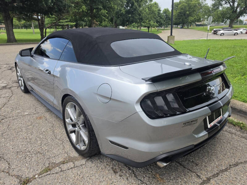 2020 Ford Mustang EcoBoost Premium