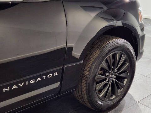 2016 Lincoln Navigator L Select