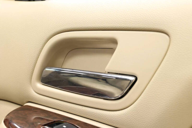 2012 Cadillac Escalade Premium