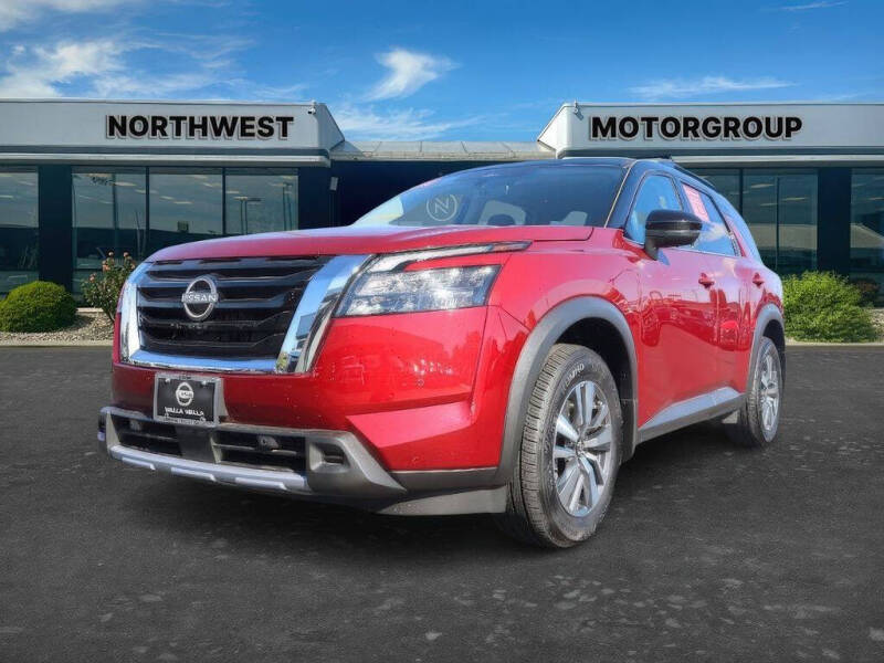 2025 Nissan Pathfinder SL