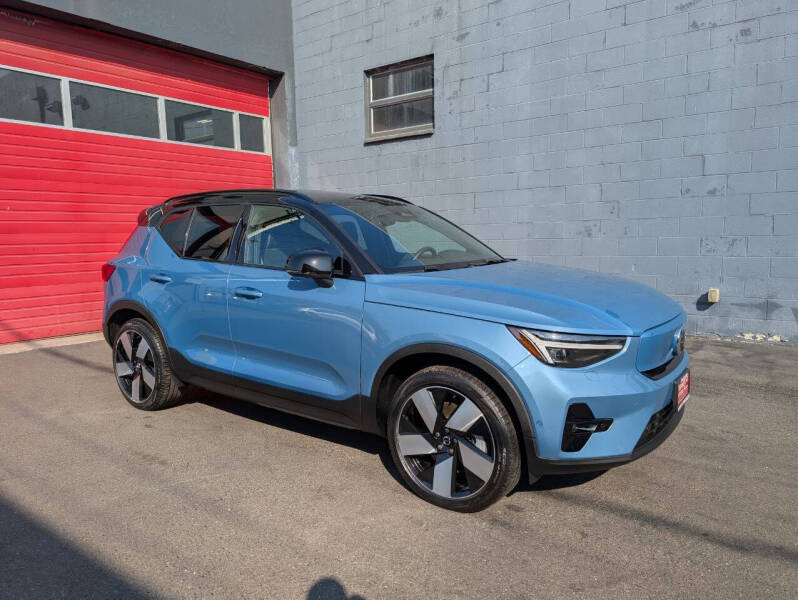 2023 Volvo XC40 Recharge Twin Ultimate