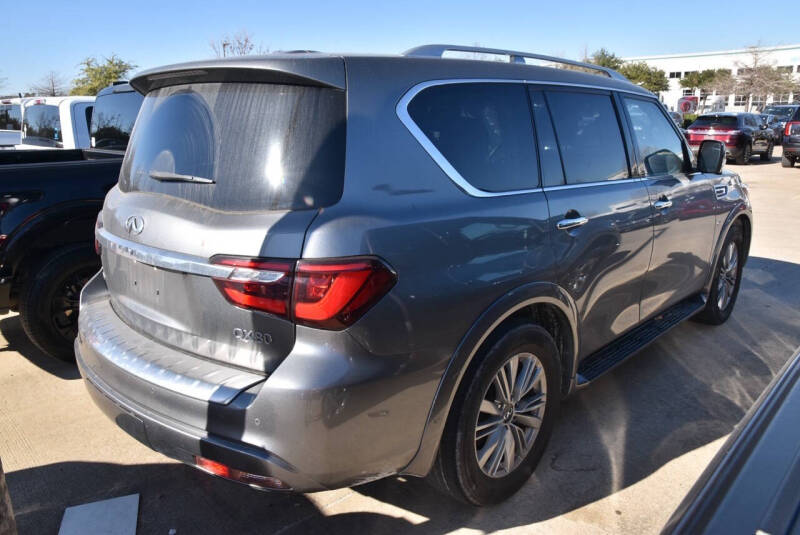2020 Infiniti QX80 Luxe