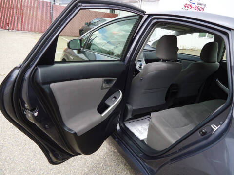 2015 Toyota Prius Four