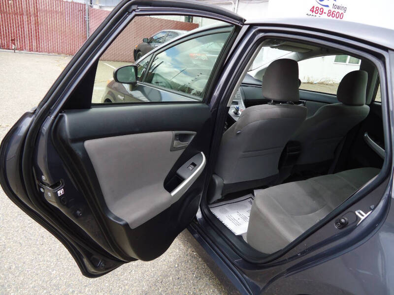 2015 Toyota Prius Four