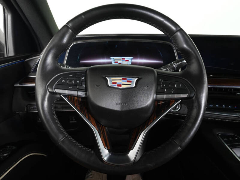 2022 Cadillac Escalade Premium Luxury