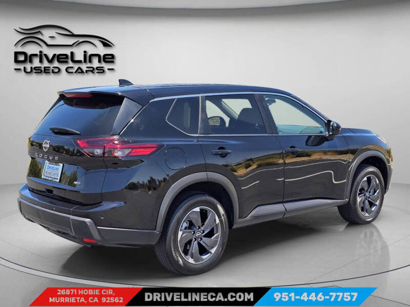 2025 Nissan Rogue SV