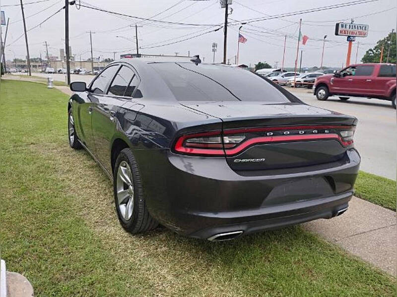 2017 Dodge Charger SXT
