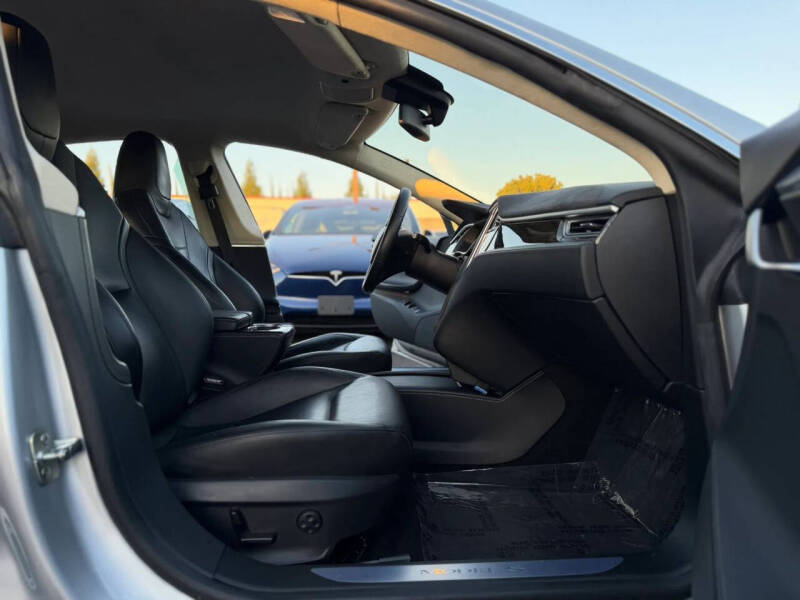 2016 Tesla Model S