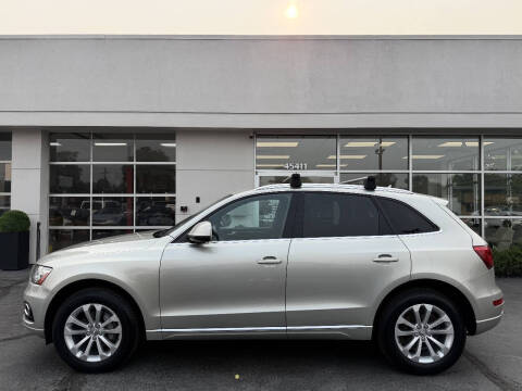 2014 Audi Q5 2.0T quattro Premium Plus