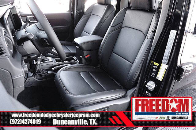 2025 Jeep Gladiator High Tide