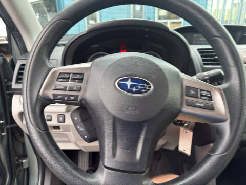 2015 Subaru Forester 2.5i