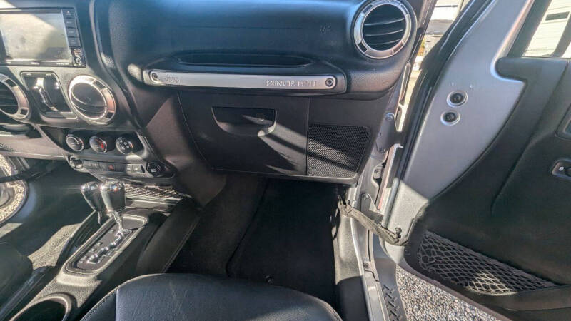 2013 Jeep Wrangler Unlimited Sahara