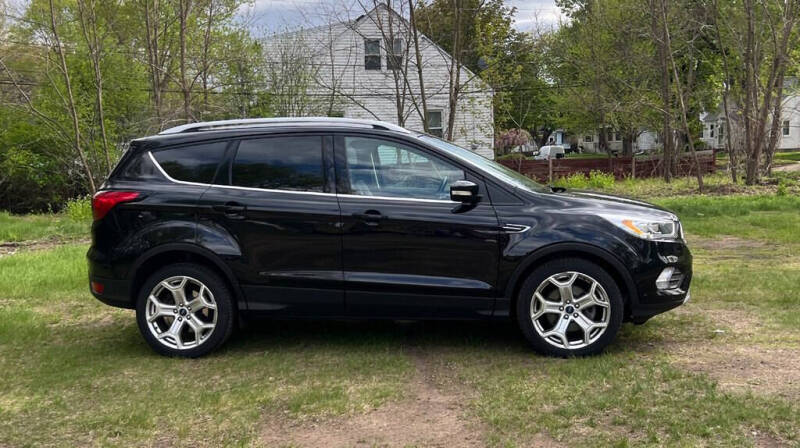 2019 Ford Escape Titanium