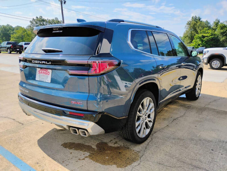 2026 GMC Acadia Denali