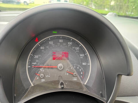 2010 Volkswagen New Beetle Convertible Final Edition PZEV