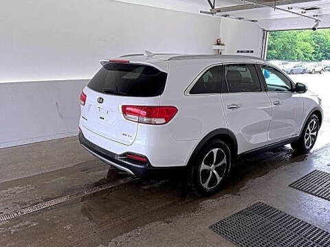 2018 Kia Sorento EX V6