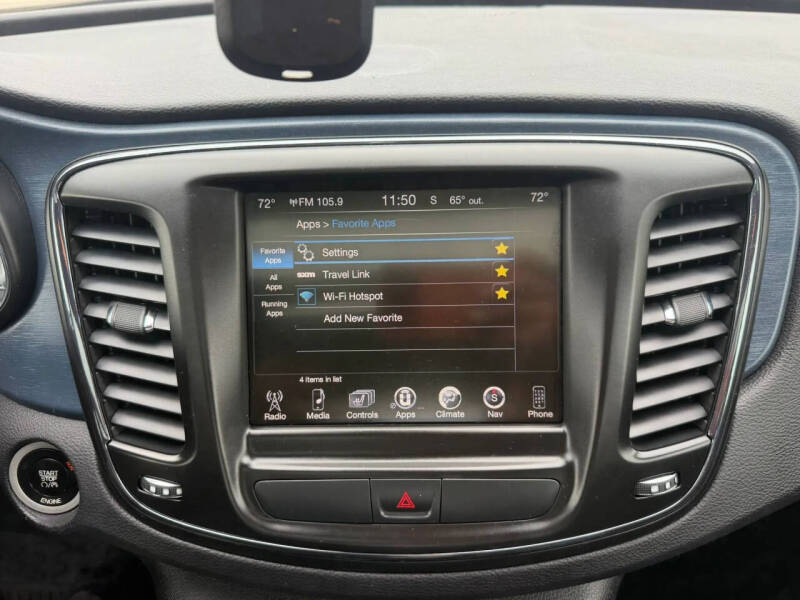 2015 Chrysler 200 S