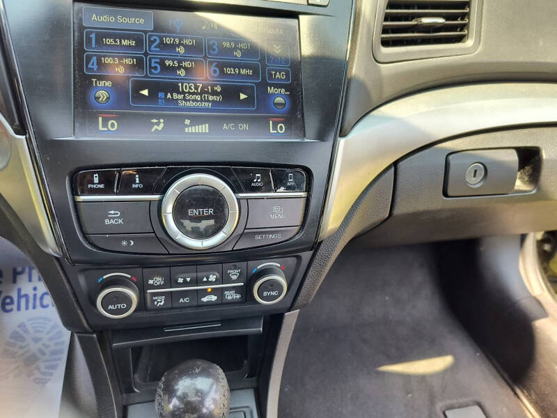 2016 Acura ILX w/Premium