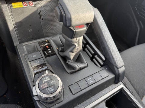 2025 Toyota 4Runner Platinum HV