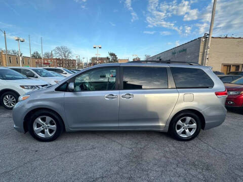 2014 Toyota Sienna