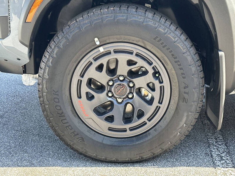 2025 Nissan Frontier PRO-4X