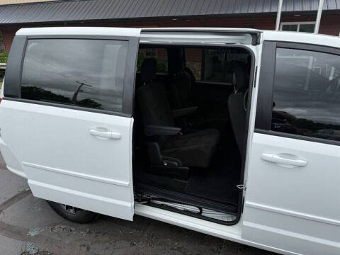 2016 Dodge Grand Caravan American Value Package