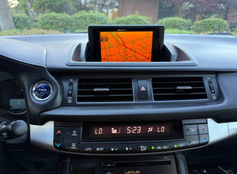 2011 Lexus CT 200h Premium